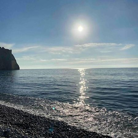 La Petite Marcotte Bed & Breakfast Etretat Bagian luar foto